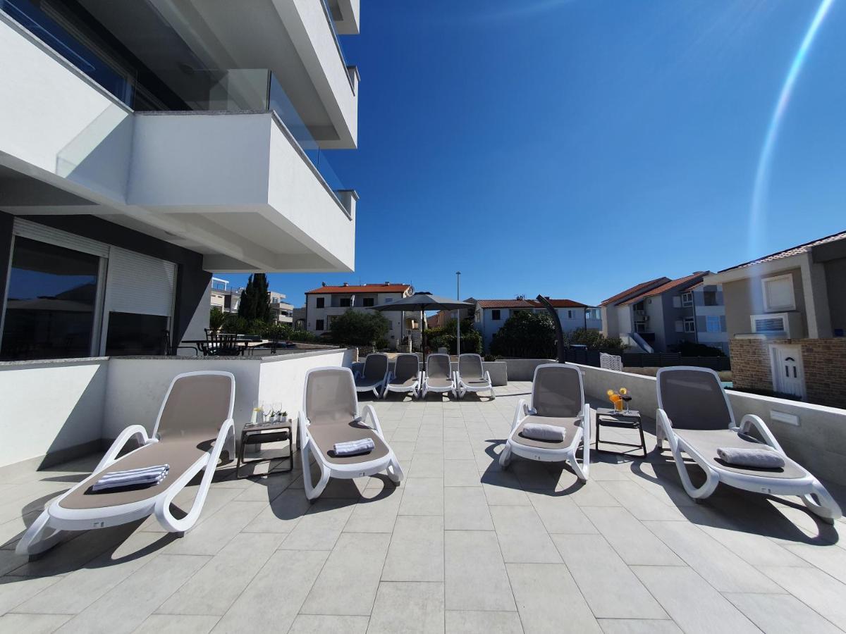 Seahorse Luxury Apartment With Pool And Sea View 노바야 외부 사진